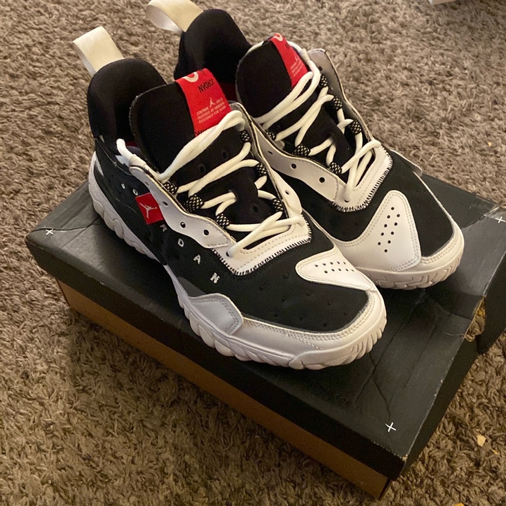 Jordan delta 2
